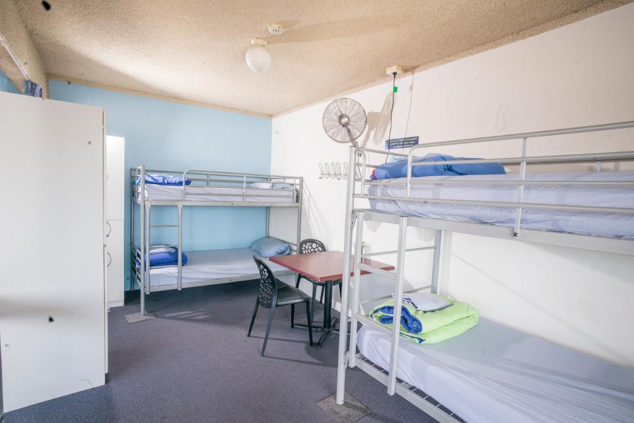 Surfers Paradise Yha Southport Buitenkant foto